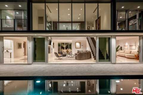 1545 Sunset Plaza Dr, Los Angeles, CA 90069