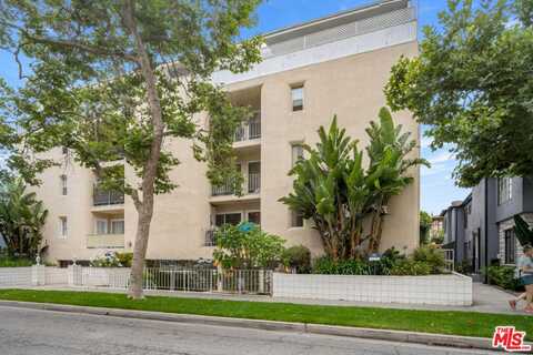 423 S Rexford Dr, Beverly Hills, CA 90212