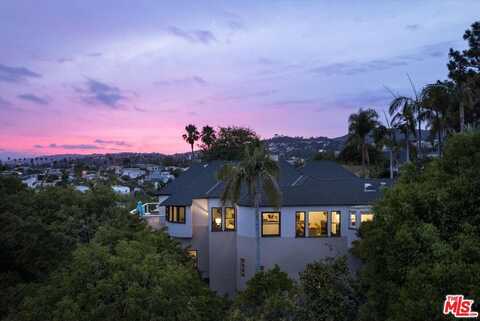 4189 Holly Knoll Dr, Los Angeles, CA 90027