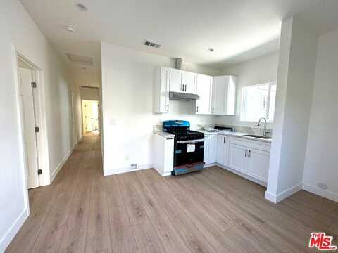 1220 W 25th St, Los Angeles, CA 90007