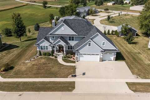 201 Sand Trap Circle, Tipton, IA 52772