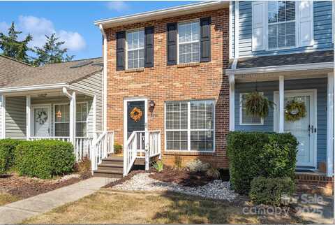 8250 Circle Tree Lane, Charlotte, NC 28277