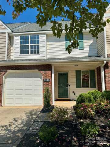 8648 Robinson Forest Drive, Charlotte, NC 28277