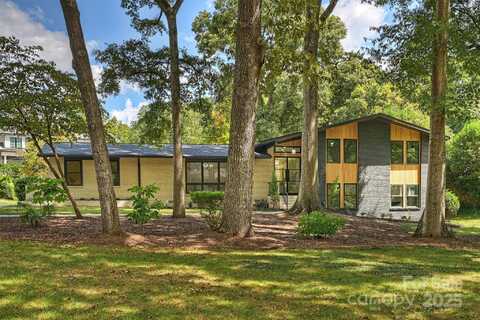 823 Wingrave Drive, Charlotte, NC 28270
