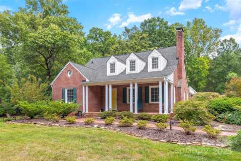 666 Twin Lakes Road, Rock Hill, SC 29732