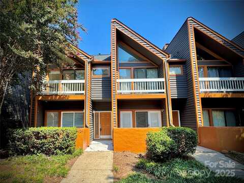 424 W 8th Street, Charlotte, NC 28202