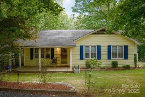 2929 Matoka Trail, Matthews, NC 28104