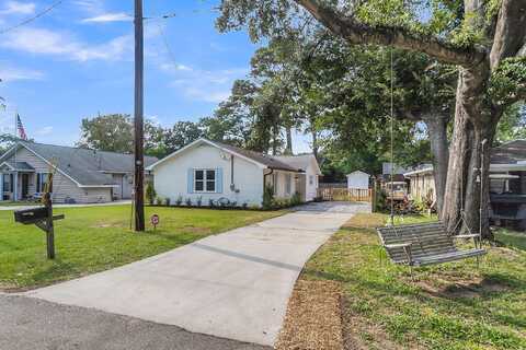 814 Armsway Street, Mount Pleasant, SC 29464