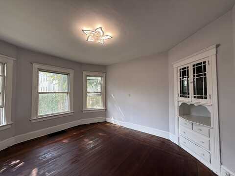 184 Fairview Street, New Britain, CT 06051