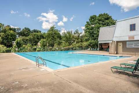 23 Cedarland Court, Cromwell, CT 06416