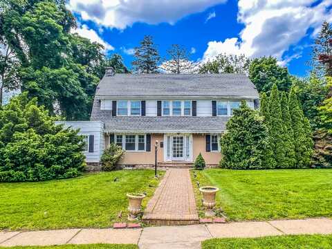 54 Broadview Avenue, New Rochelle, NY 10804