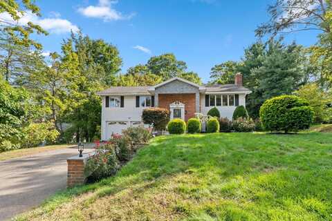 25 Birch Hill Drive, West Hartford, CT 06107