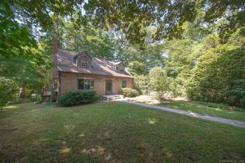 26 Charles Street, Groton, CT 06355