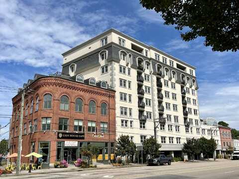 461 Bank Street, New London, CT 06320