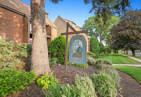 42 North Main Street, West Hartford, CT 06107