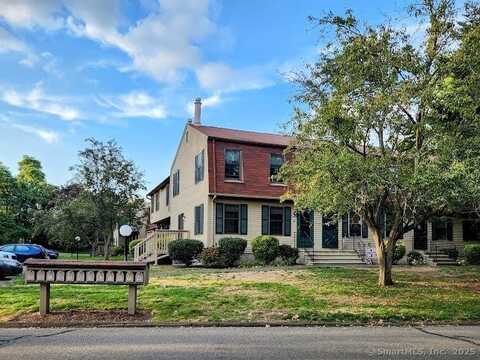 44 Bay Path Way, Branford, CT 06405