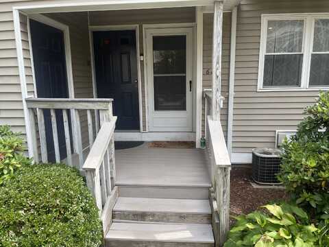 68 Glenrock Road, Norwalk, CT 06850