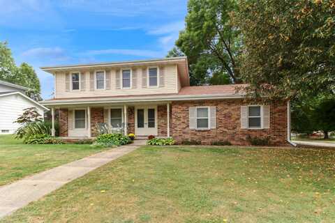 1007 Marcourt Lane, West Des Moines, IA 50266