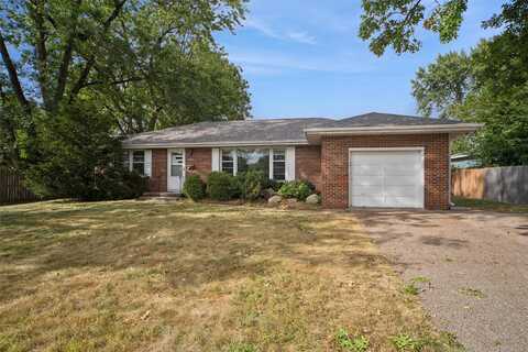 7307 Douglas Avenue, Urbandale, IA 50322