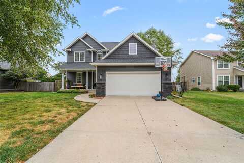 245 SE Wildflower Court, Pleasant Hill, IA 50327