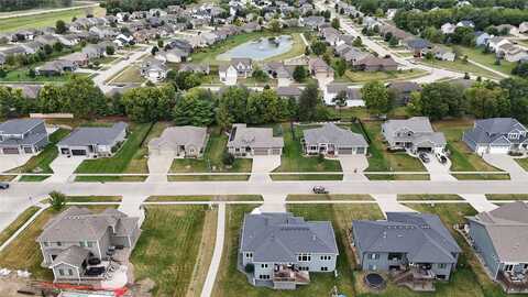 1340 Twelve Oaks Drive, Polk City, IA 50226