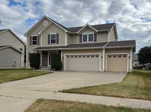 13106 Tanglewood Drive, Urbandale, IA 50323