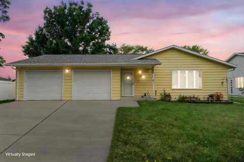 1816 9th Street Place, Nevada, IA 50201