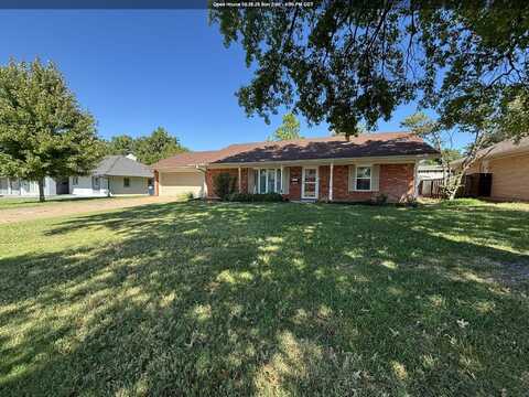 2002 Seneca Ave, Enid, OK 73703