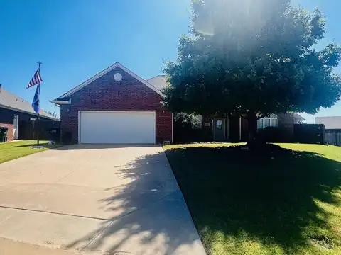 4701 Chaparral Run, Enid, OK 73703
