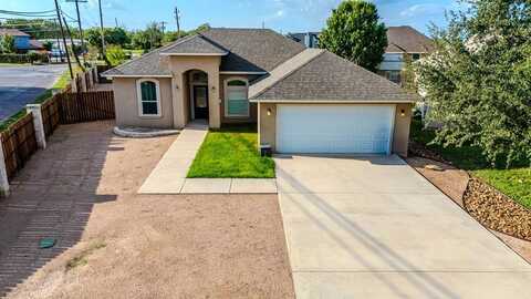 103 Alazan Dr., Eagle Pass, TX 78852
