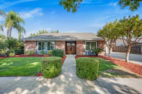 6660 Winery Avenue N, Fresno, CA 93710