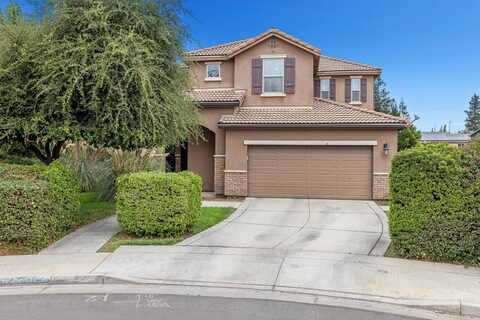 5756 Swift Avenue W, Fresno, CA 93722