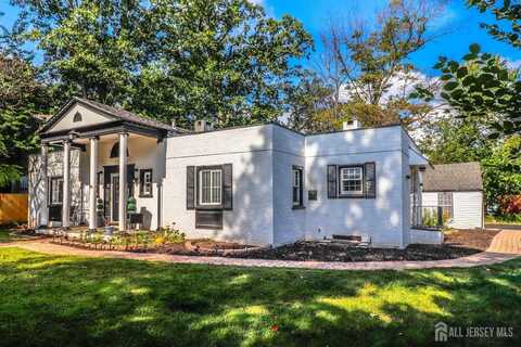 266 Middlesex Avenue, Metuchen, NJ 08840