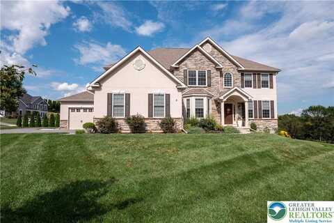 2 Creek View Court, Palmer, PA 18045