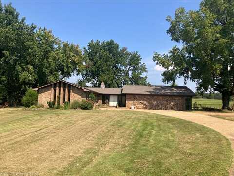 3042 W Mulberry Hwy 64, Mulberry, AR 72947
