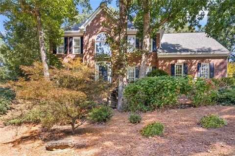 740 Dunscore Court, Roswell, GA 30075