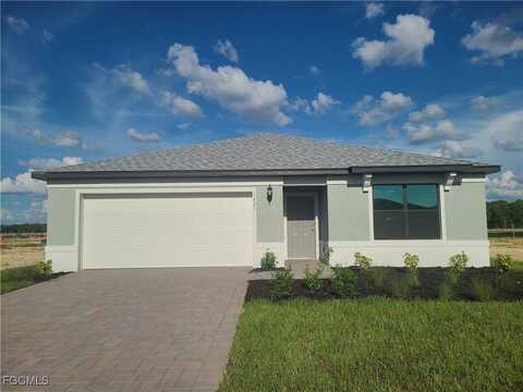 1023 Caloosa Breeze Drive, Labelle, FL 33935