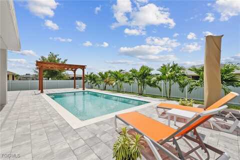 2016 NW 1st Avenue, Cape Coral, FL 33993