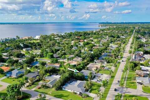 12150 McGregor Boulevard, Fort Myers, FL 33919