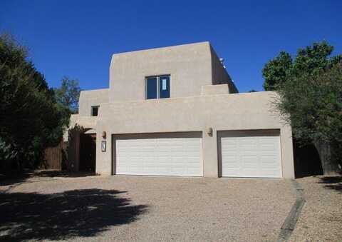 5505 POBLANOS Court NW, Albuquerque, NM 87107