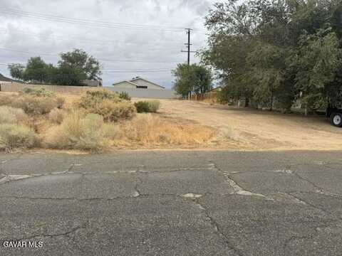 1 71st Street, California City, CA 93505