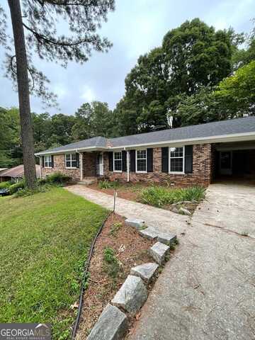 4096 Warrior, Stone Mountain, GA 30083