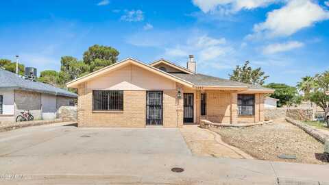 3197 LONESOME DOVE Circle, El Paso, TX 79936