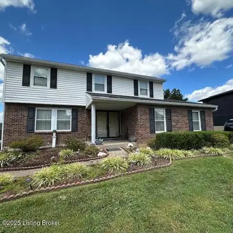 6604 Port Antonio Ct, Louisville, KY 40228
