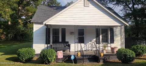 407 S Johnson Street, Mount Olive, NC 28365