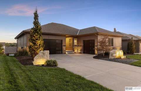 18417 Dewey Avenue, Omaha, NE 68022