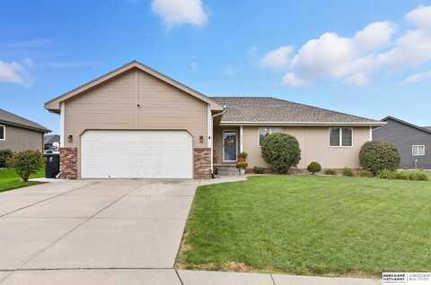 16904 Joanne Drive, Omaha, NE 68136