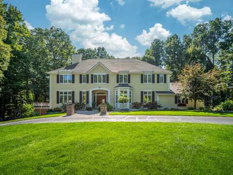 4608 Old Grand River Trail NE, Ada, MI 49301