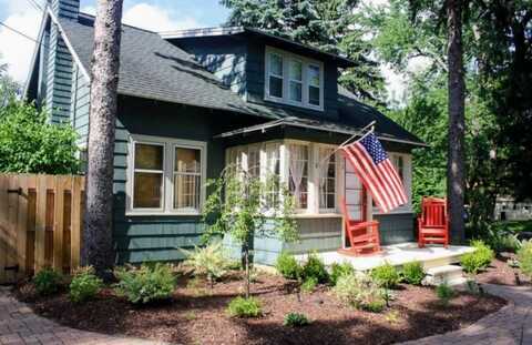 822 Allegan Street, Saugatuck, MI 49453