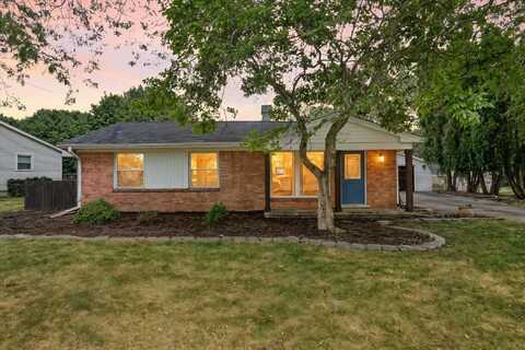4225 Pinehurst Drive, Jackson, MI 49203